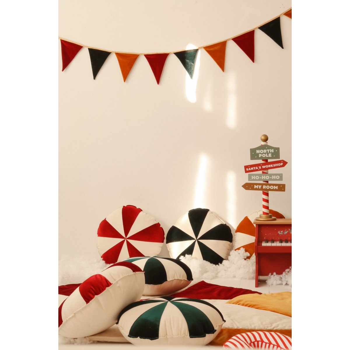 Samtgirlande „Frohe Weihnachten“, Weihnachtsdekoration