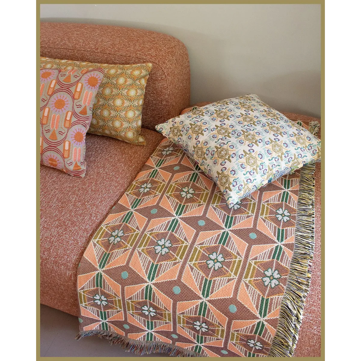 NIN-NIT Soleil Classiques cushion | decorative cushion with sunny nature print with leaves | 100% woven cotton | green | blue | ocher | beige | white | purple | multicolor | 50x50 cm