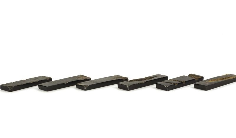 Lot de 6 porte-couteaux en corne noire brute