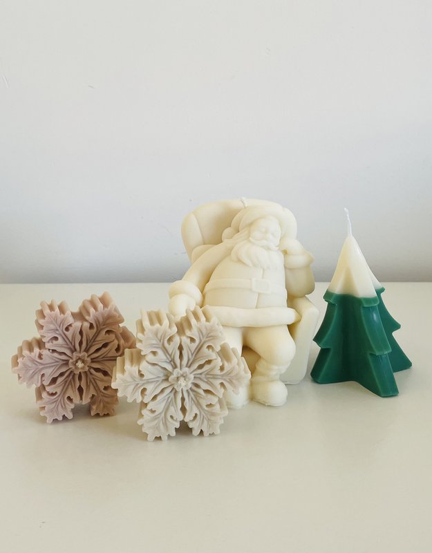 Håndskænket stearinlys julemand