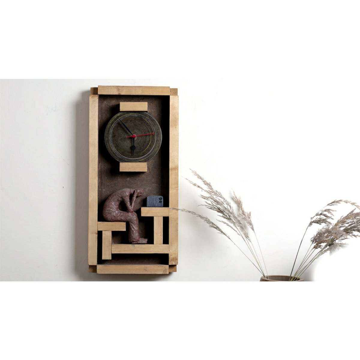 Reloj de pared | Oyente de radio de papel maché hecho a mano