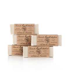 Vlekverwijderaar zeep voor het wassen met de aarde van Sommières. 100g