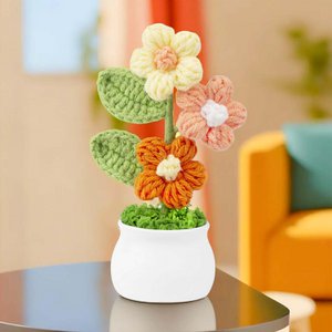 Gehaakte bloemenpotdisplay – gebreid tafeldecor – handgemaakt garenambacht – compacte eenheid