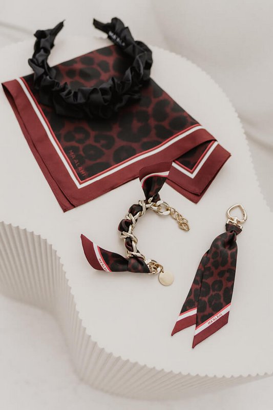 Taschenanhänger Leo-Bordeaux