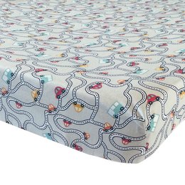 Fitted sheet in a gray color with a traffic-themed pattern, suitable for a 70x150 cm mattress. The sheet features a repeating design of winding roads and vehicles, creating a playful and whimsical look.