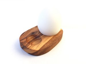 Olijfhouten eierhouder