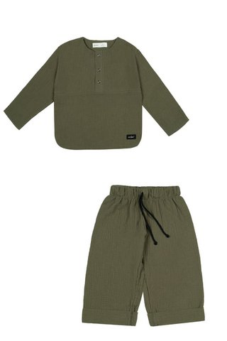 DANTE KHAKI blouse en shorts voor een jongen