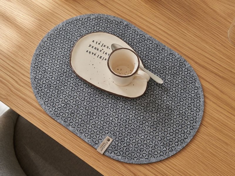 Vilten placemat ovaal STELLE grijs