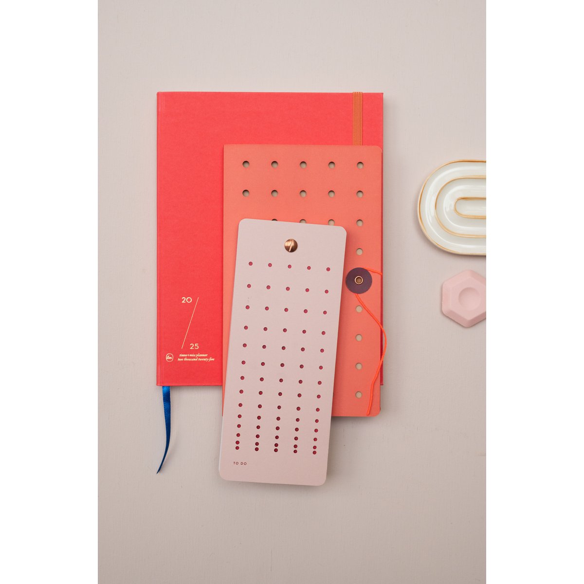 To Do List - Mellow Rose - FSC Mix Credit