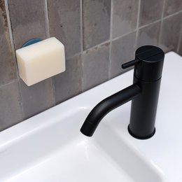 Soapi / Magnetic soap holder / Light gray