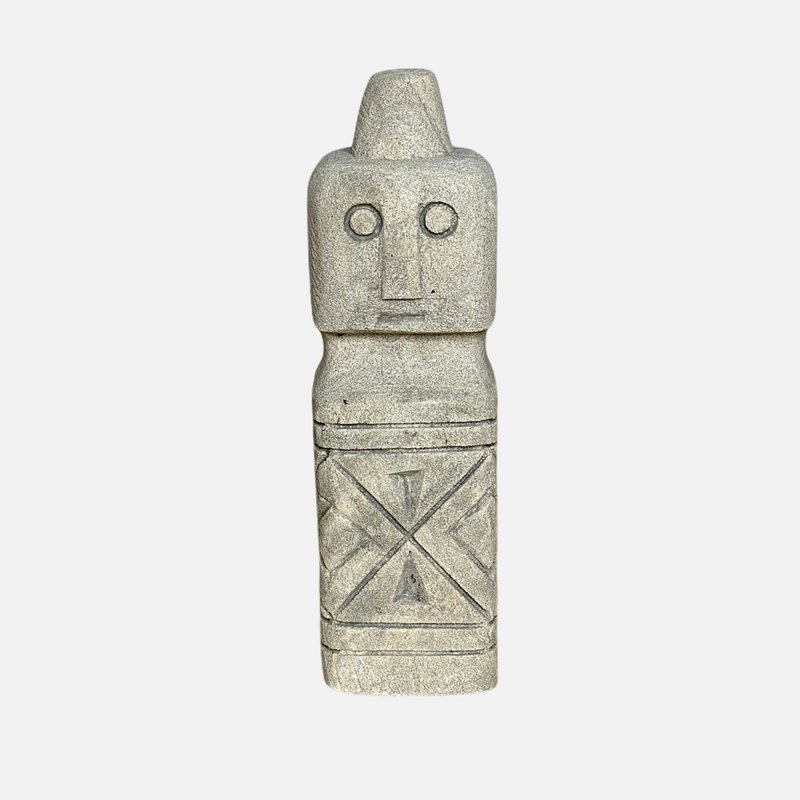 Maun Kik Tolu stenstatue