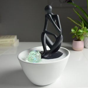 Binnenfontein - Pensador - Zen Deco-accessoire - Gekleurd ledlicht - Modern en design - Snelle installatie