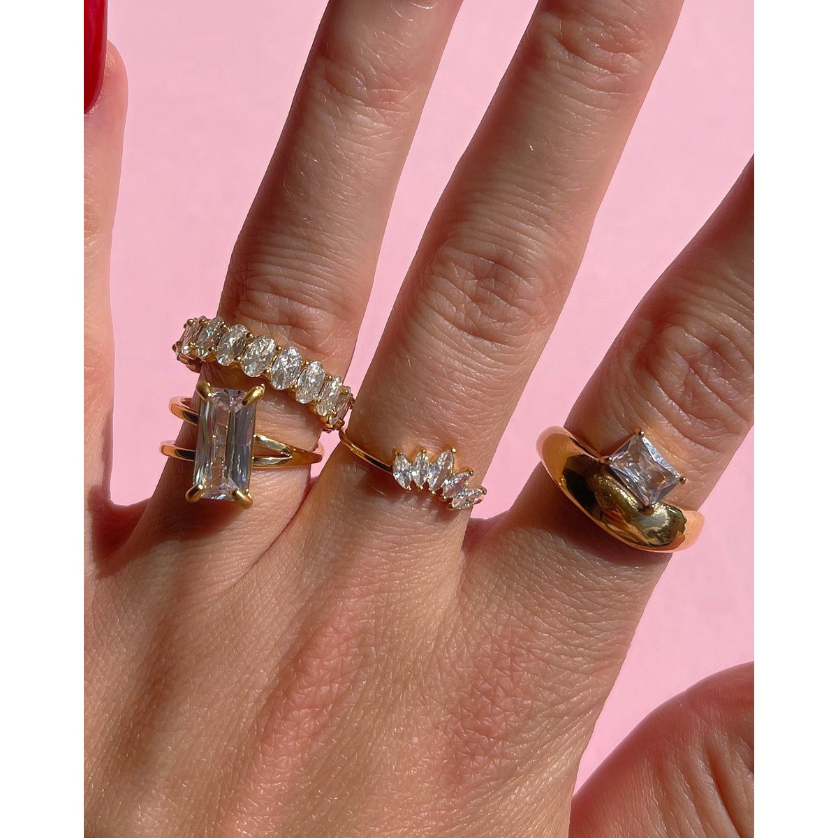 Ariana – Baguette-Kristall-Goldring