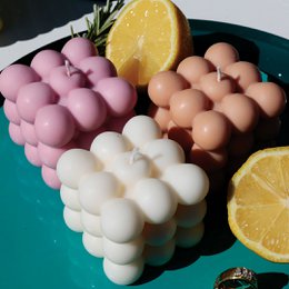 Set di 3 candele a bolle crema, beige, rosa scuro