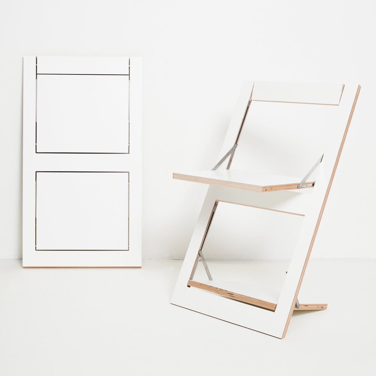 Fläpps Folding Chair - White