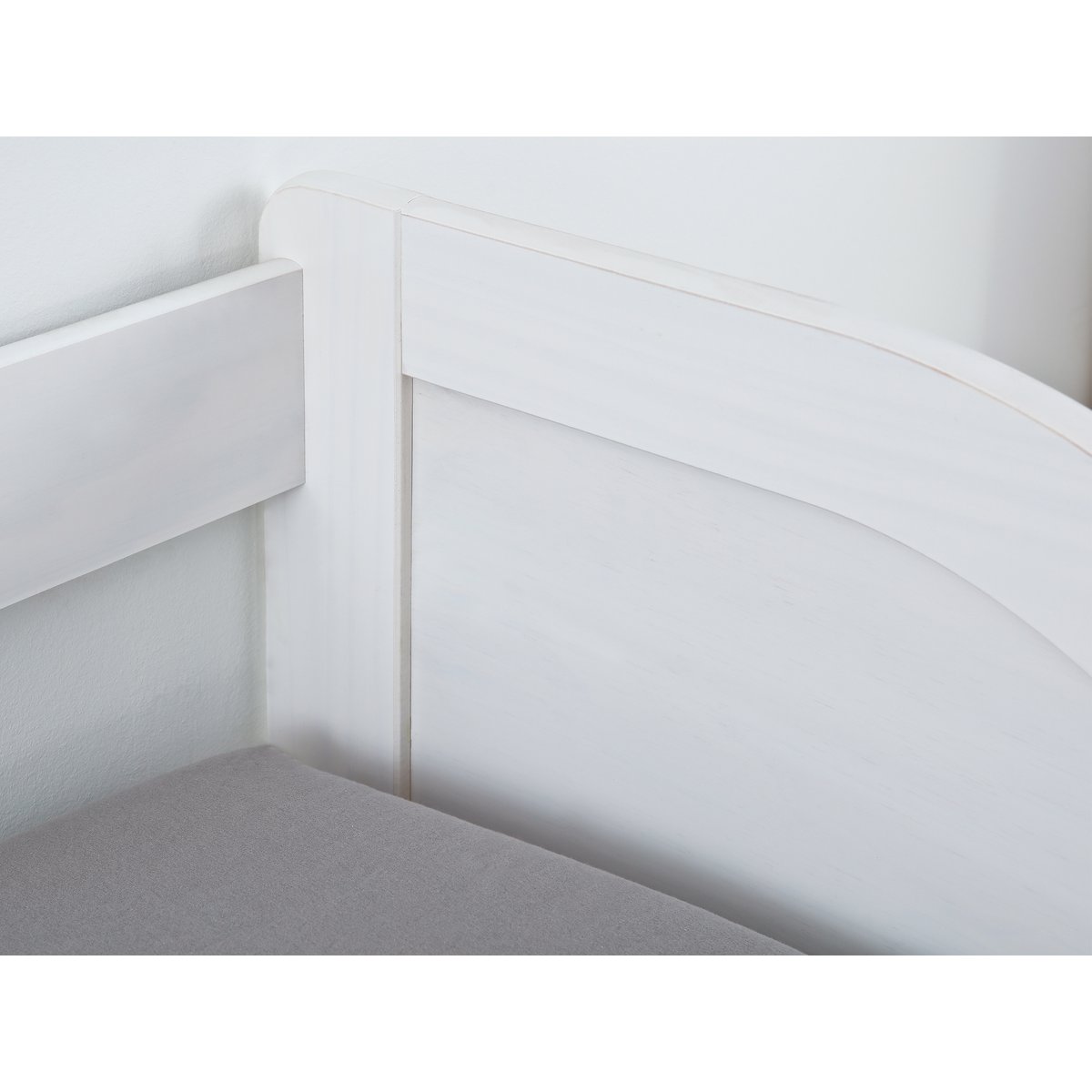 Seng til madrasser 90x200 cm med 1 skuffe