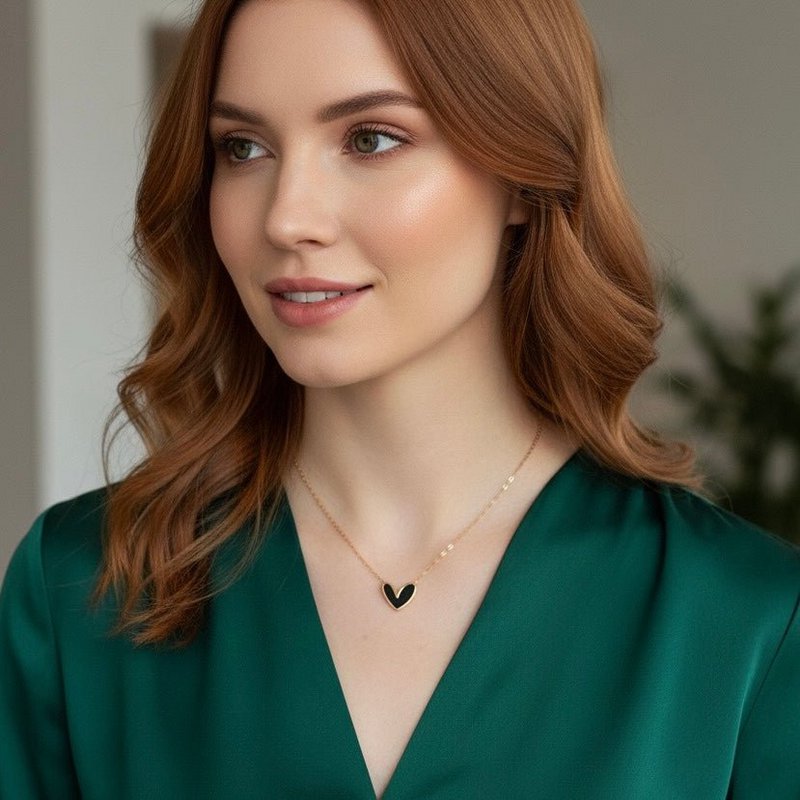 Dark Essence - Zwart Hart Ketting Goud - Waterdicht