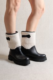 WELL BLACK – Winterstiefel aus Kunstfell und Leder