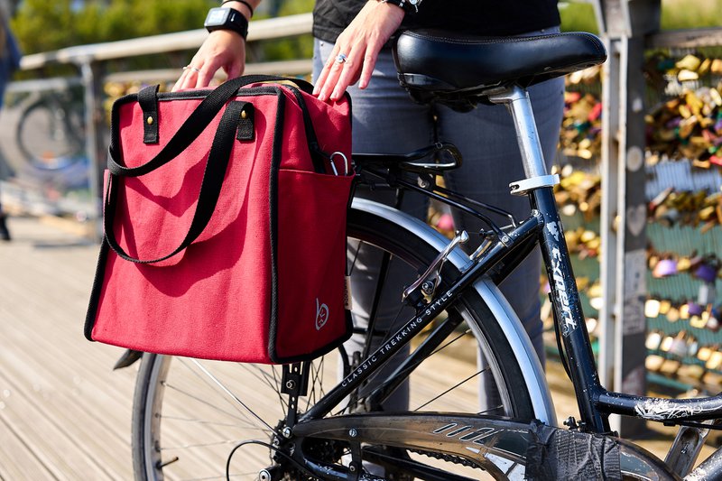 Mimi Tote Bag - Cherry