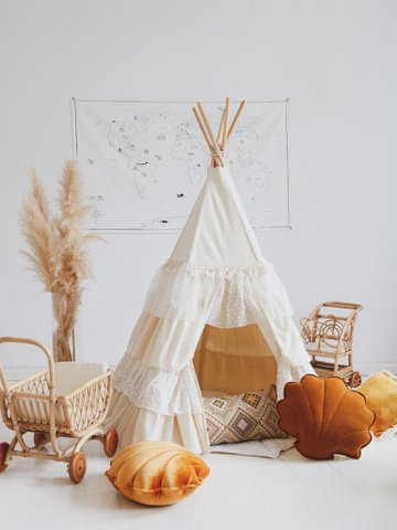Set „Shabby Chic“ Tipi mit Rüschen und Blättermatte „Weiß“.