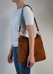 BOHO IBIZA BAG - Tracolla acquamarina (70cm) + Borsa in pelle scamosciata (Cognac)