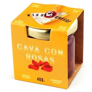Kiss the cheese: Cava with rose jam