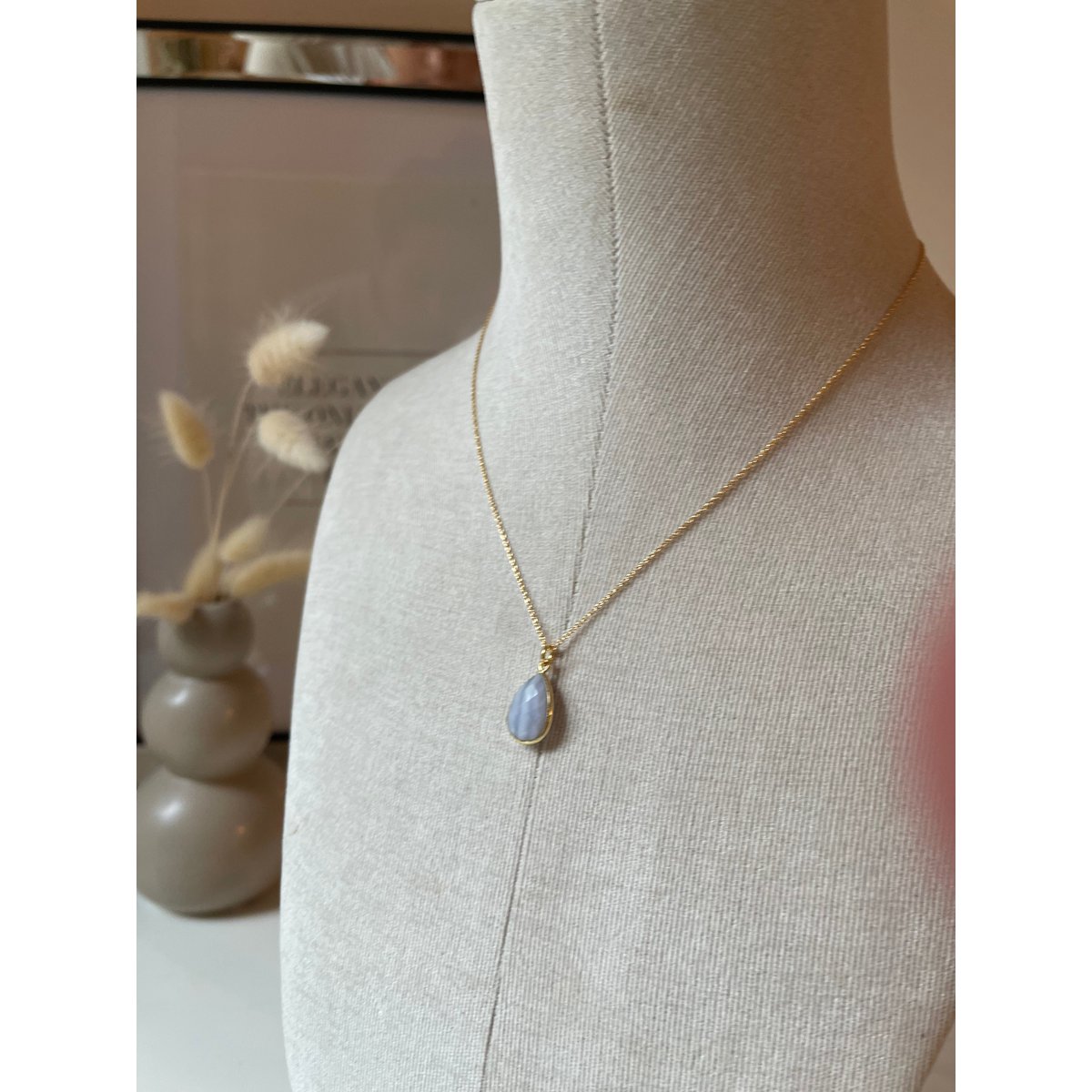 Bonbons aux gemmes | Collier Calcédoine Bleue