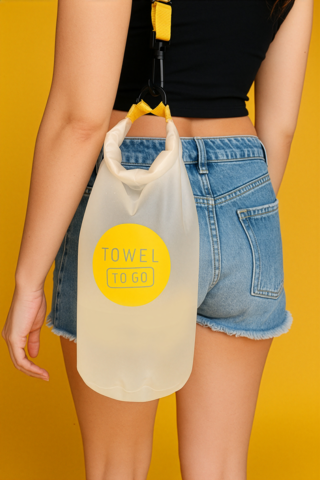 TOWEL TO GO Roll N Go Dry Bag 5L | Wasserdichte transparente Strand-Pool-Surftasche | Gelb