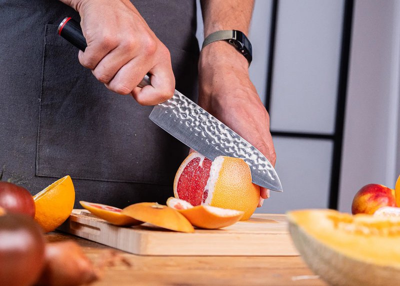 Cuchillo - Santoku con bambú Saya y caja de bambú - Hoja de 180 mm