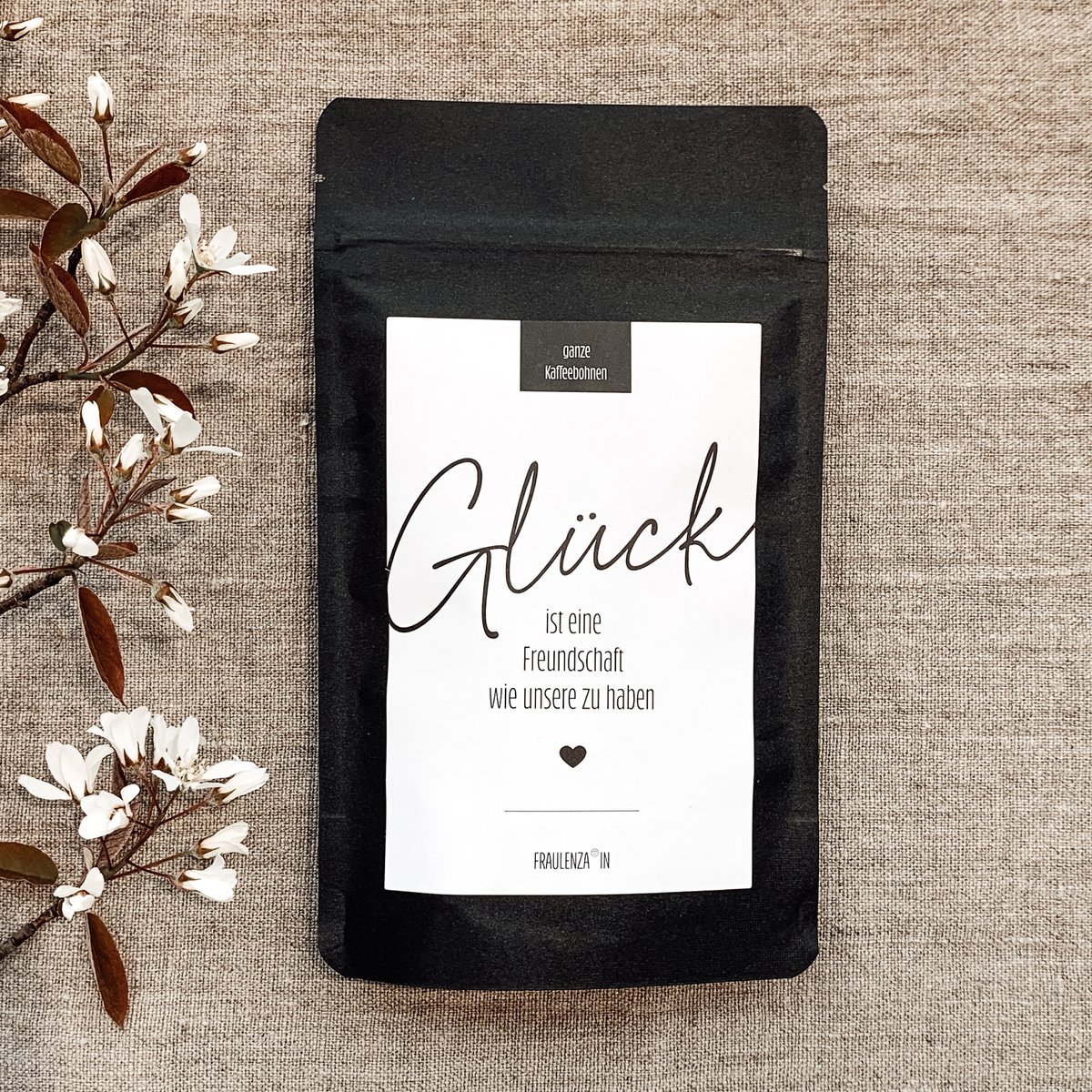 Koffiebonencadeau “Lucky Friend” – Midi-zakje van 50 g zwart – souvenir vriendschap gefeliciteerd