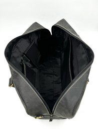 Handmade Black "Hunter" Leather Travel Bag – Artisan 46cm Compact Executive Weekender with Internal Partition