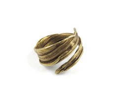 Patineret bronze justerbar ring – organisk skulpturel