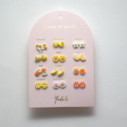 A Year of Yellow Poetry Earrings - English Version