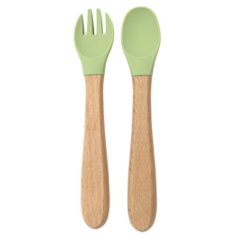 Olive green cutlery set for kids, featuring a fork and spoon with wooden handles and green silicone heads. The set is designed for children's use, with a compact and ergonomic design.
