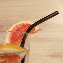 GEBOGENER Strohhalm aus Edelstahl - SCHWARZ