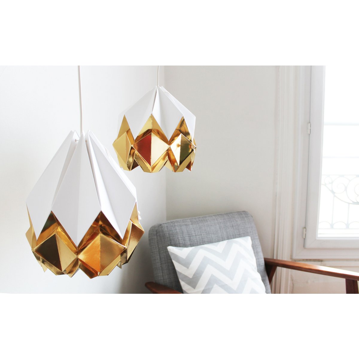 Two-tone Origami Paper Pendant - Size M