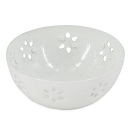 Bowl of white flowers