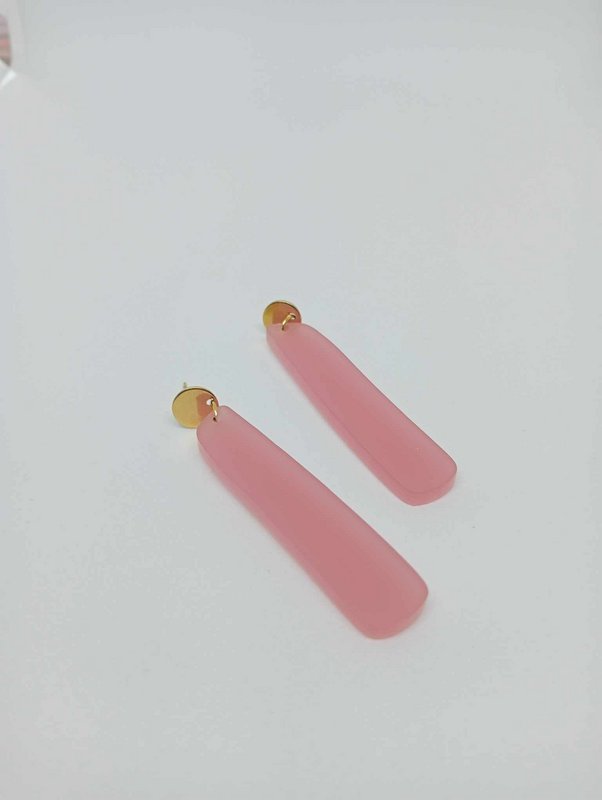 Boucles d'oreilles acrylique rose