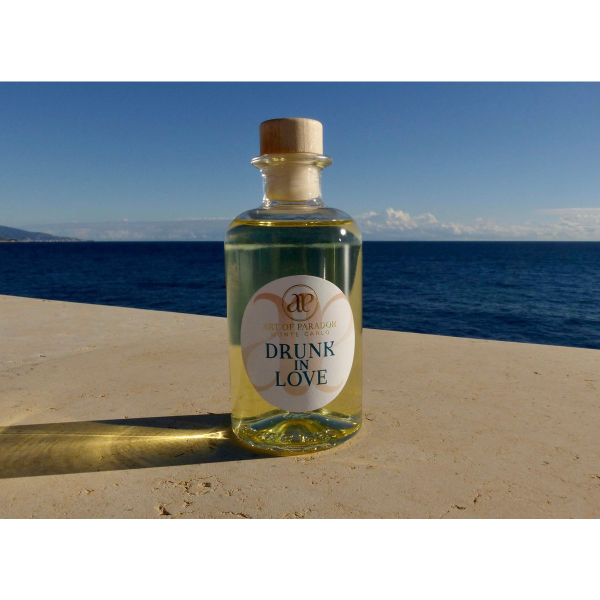DRUNK IN LOVE - REED DIFFUSER - 250 mL