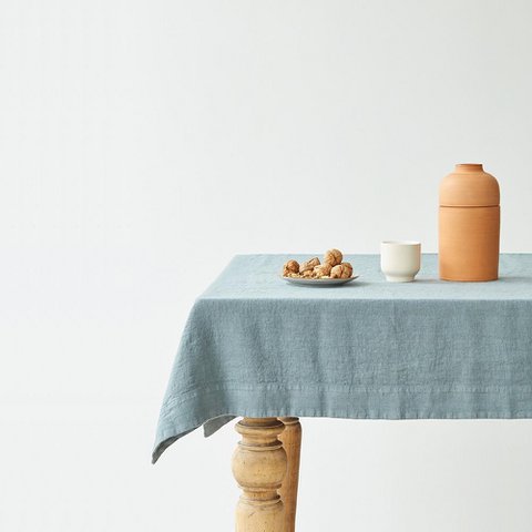 Blaue Nebel-Leinen-Tischdecke