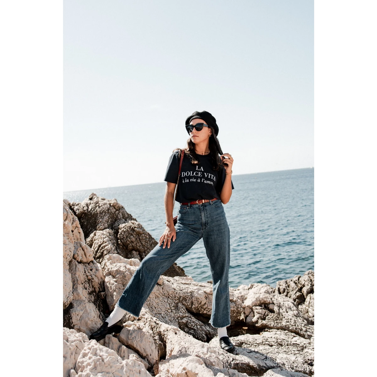 Dunkelblaues Dolce Vita-T-Shirt