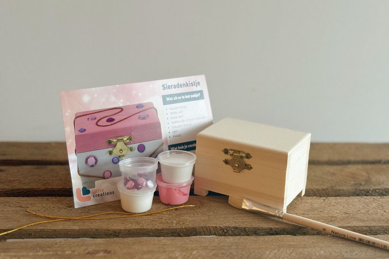 Kit fai da te portagioie rosa/bianco