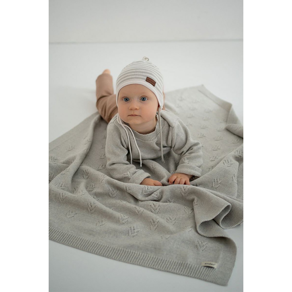 DIEGO baby blanket – 100% merino wool – gray