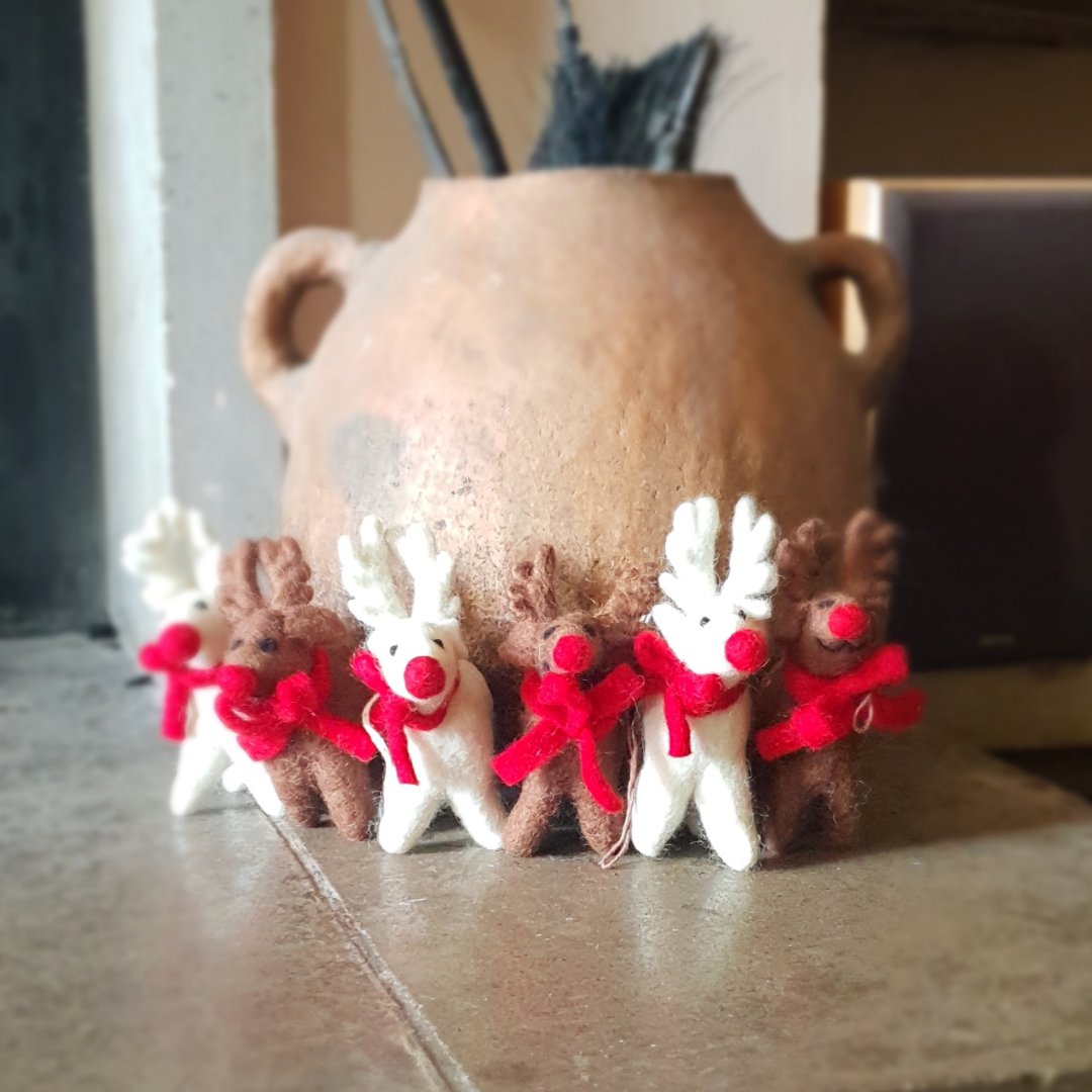 Decoración colgante de Rudolph blanco de Navidad biodegradable de fieltro hecho a mano