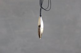 Leaf pendant