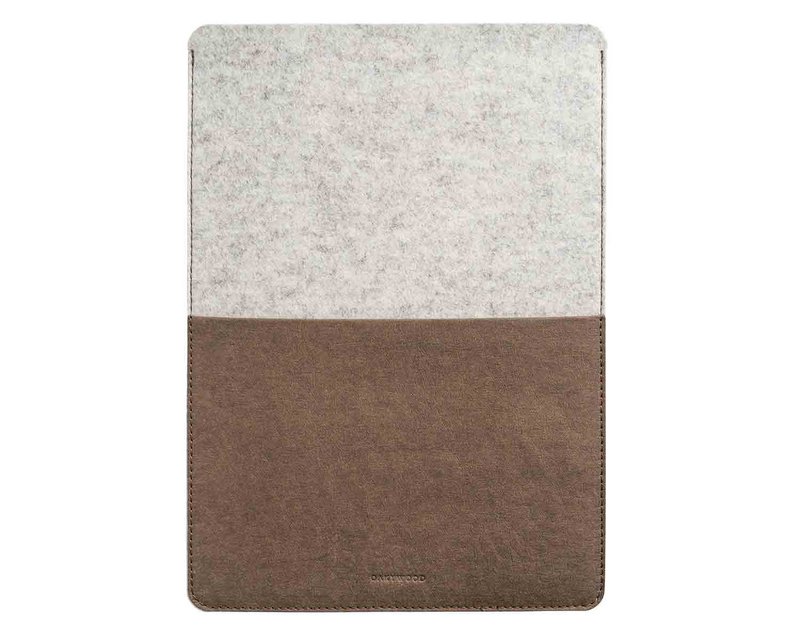 Felt & Washpapa MacBook Sleeve