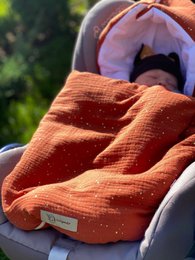 Organic muslin baby footmuff, breathable stroller car seat sleeping bag, mustard ginger emerald colors, soft textured fabric.