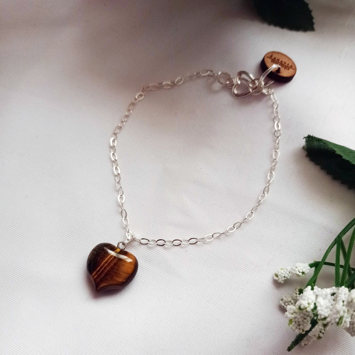 Tiger Eye Heart armbånd i sterling sølv