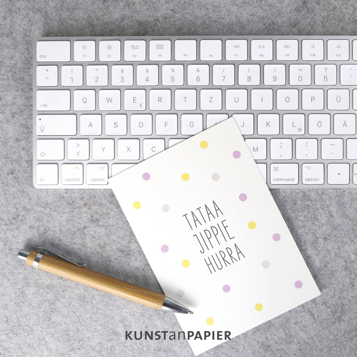 Postkarte Punkte Emma