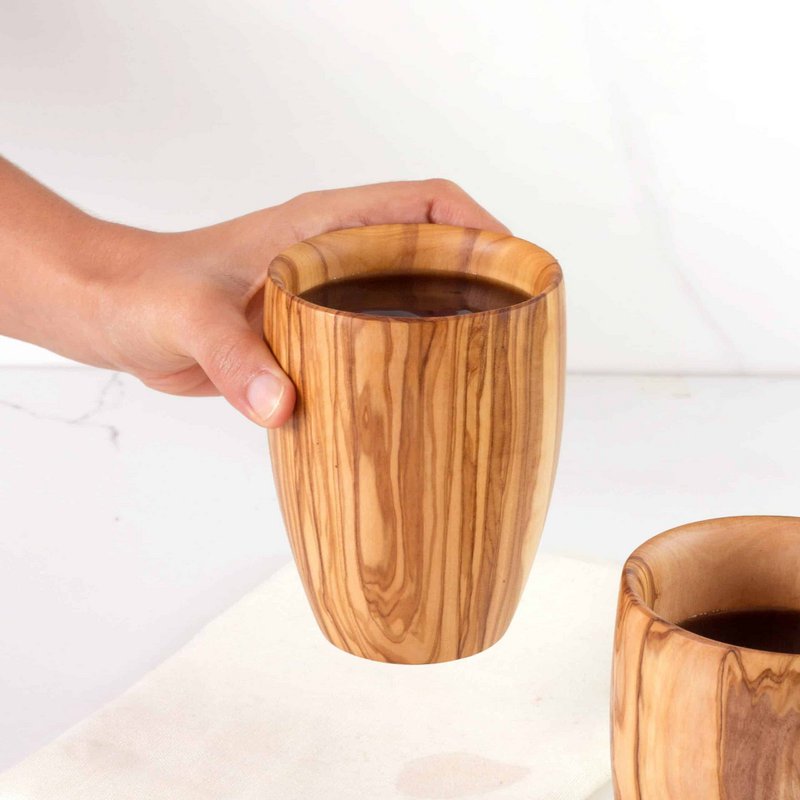 Grande tazza in legno d'ulivo fatta a mano